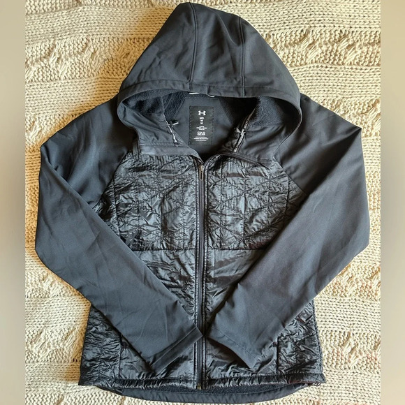 Under Armour cold gear women’s hooded jacket‎ - Picture 1 of 6